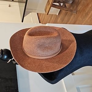 GAP wool hat